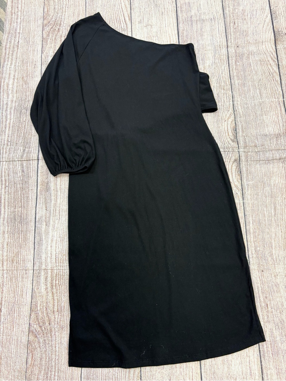 😍 entro Black One-Shoulder Long Sleeve Midi Dress with Waist Tie - Picture 2 of 4